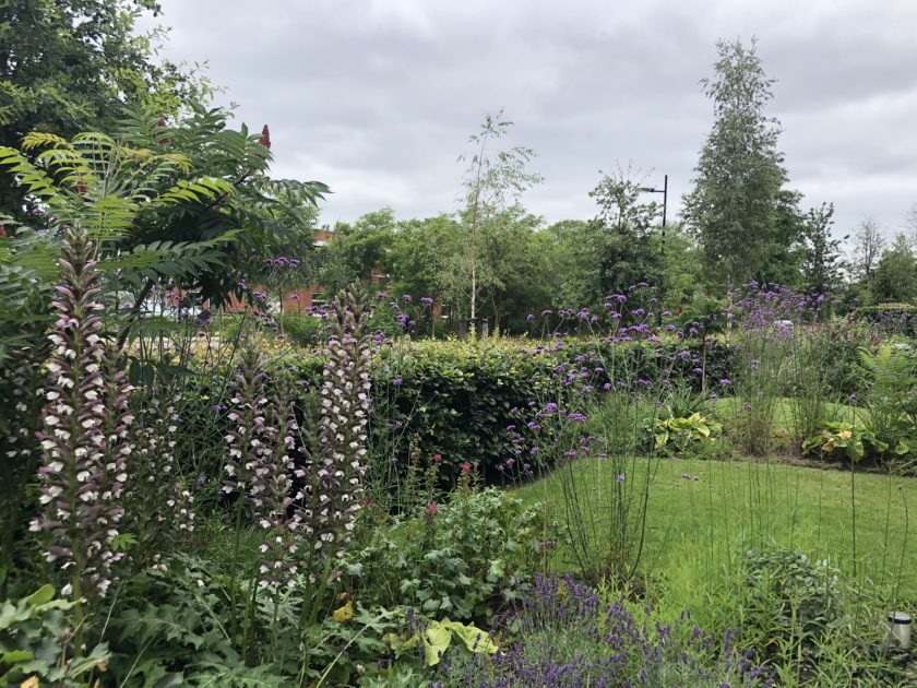 Organische tuin Huis ter Heide Bosman Tuinen