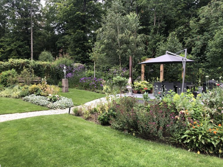 Organische tuin Huis ter Heide Bosman Tuinen